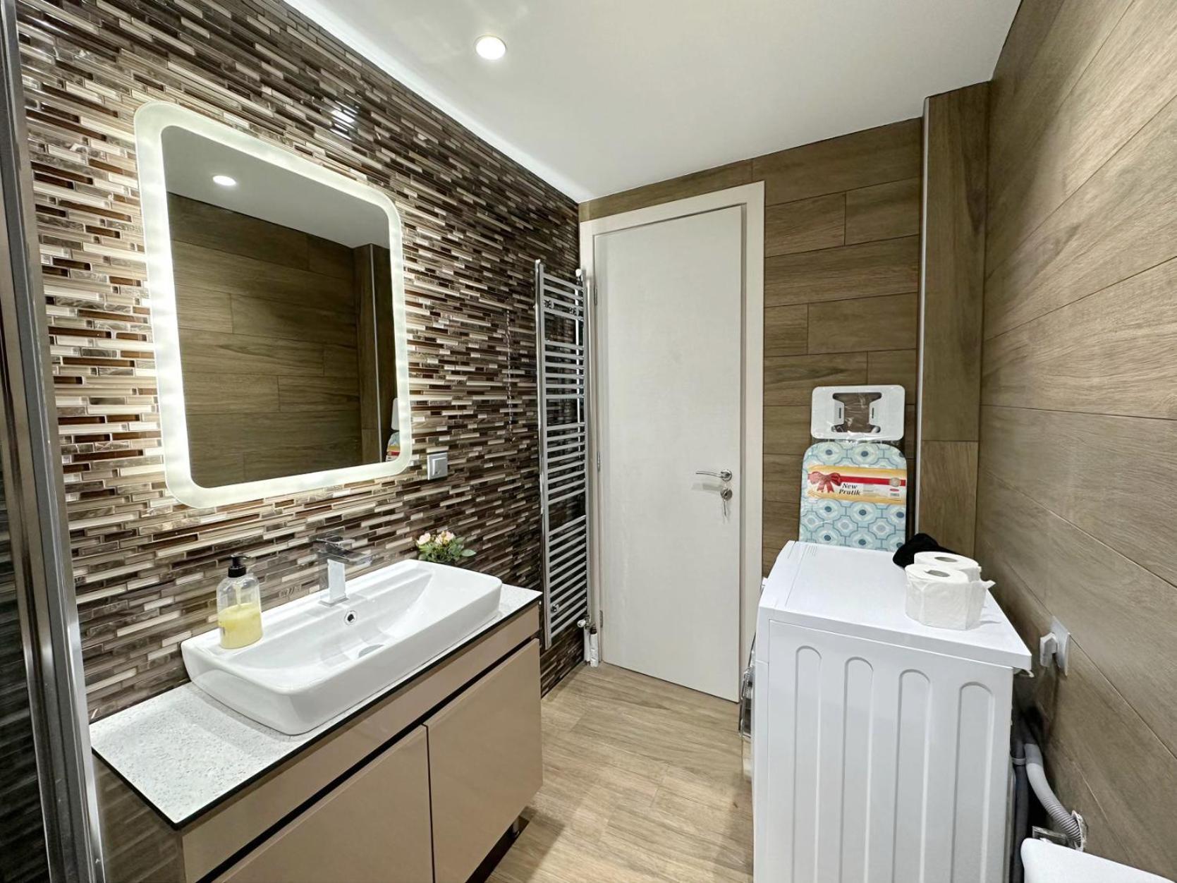 Wsd Sfaelou Apartment Hotel เอเธนส์ ภายนอก รูปภาพ